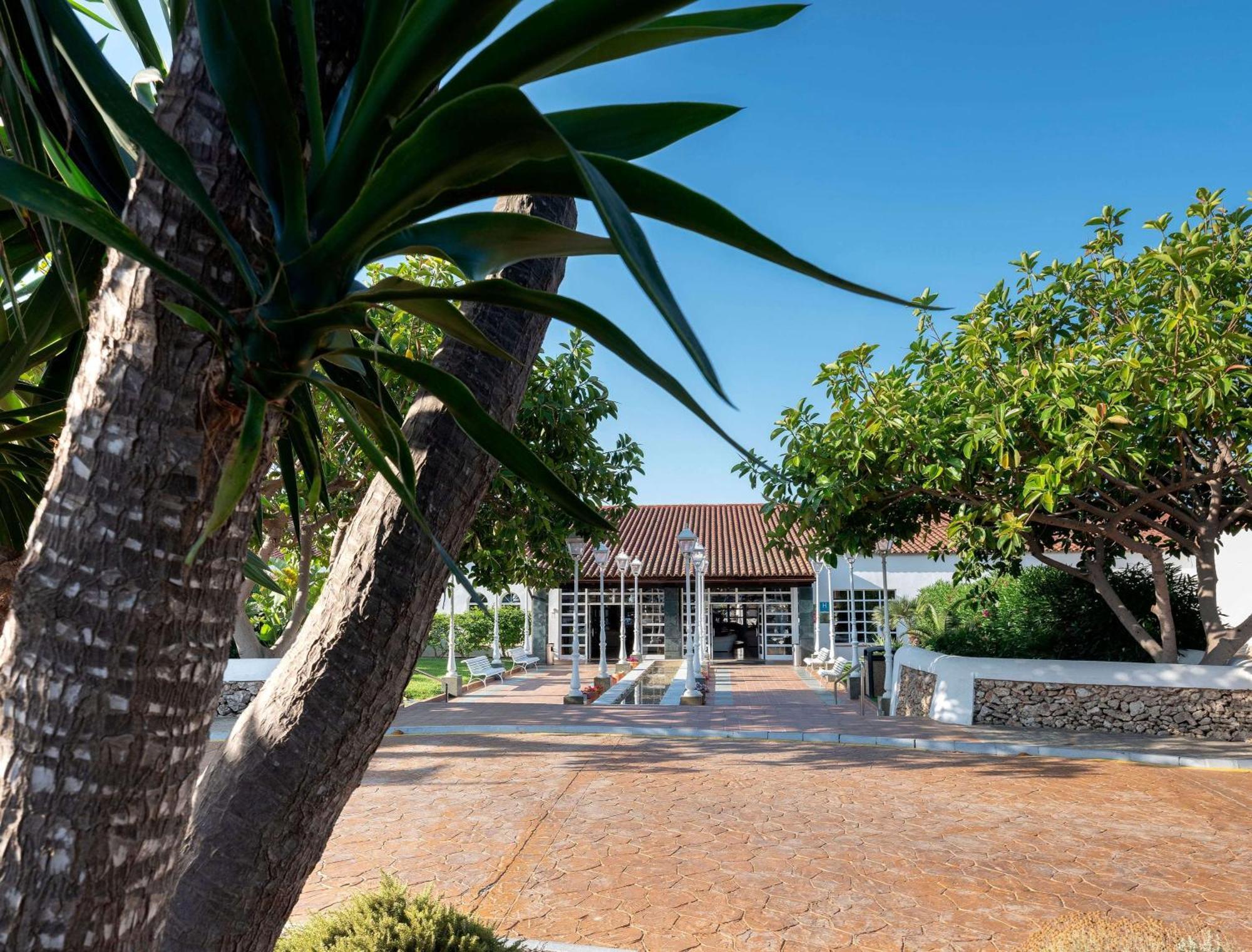 Sol Falco Menorca Son Xoriguer Luaran gambar