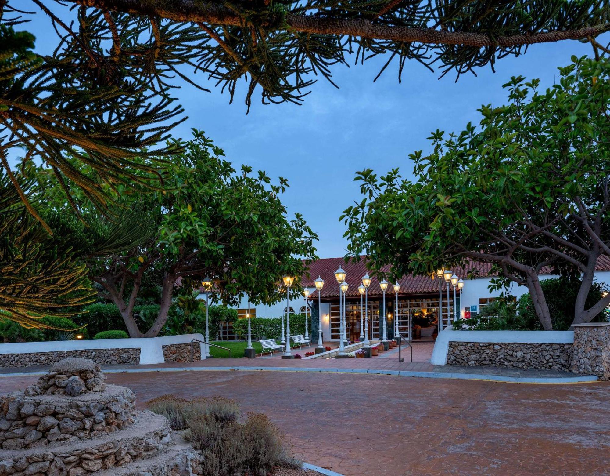 Sol Falco Menorca Son Xoriguer Luaran gambar